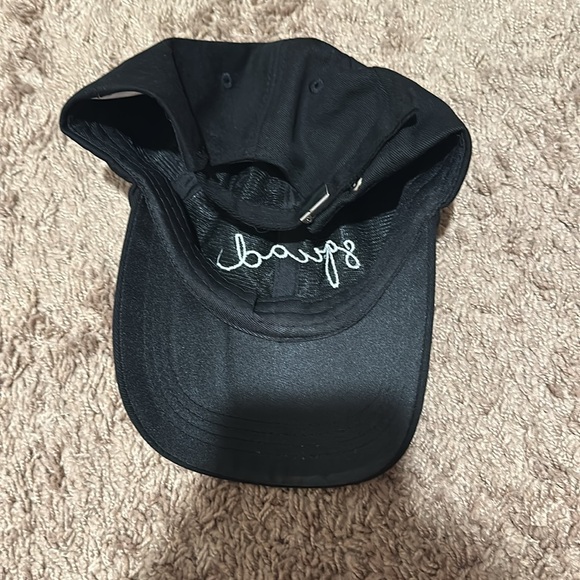 Black squad hat - Picture 3 of 4